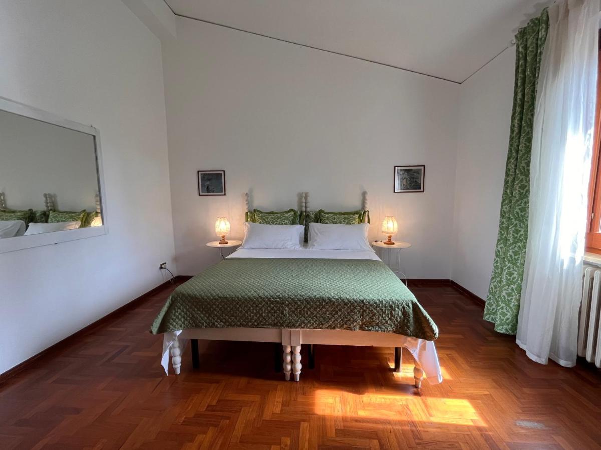 Casa Del Pino Bed and Breakfast Borgo a Buggiano Exteriör bild