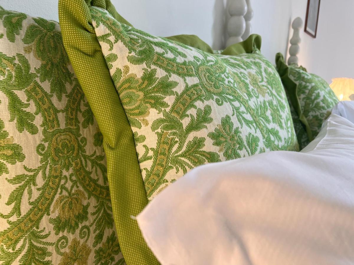 Casa Del Pino Bed and Breakfast Borgo a Buggiano Exteriör bild